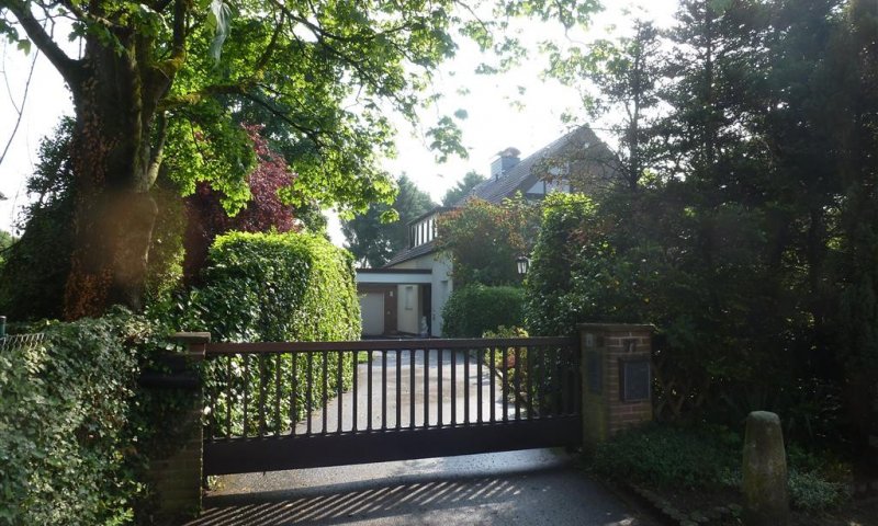 VERKAUFT - Einfamilienhaus, sehr ruhige Lage, großes Grundstück - mit 