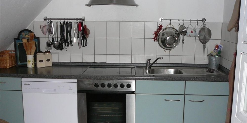 VERKAUFT - Maisonettewohnung mit kleiner Sonnenloggia, 2 Bädern & Tiefgaragenstellplatz 