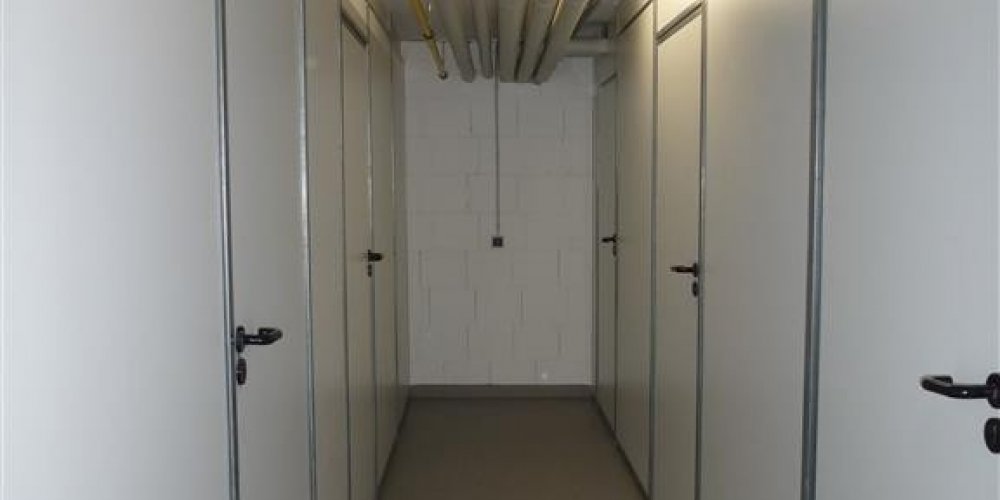 VERKAUFT - Maisonettewohnung mit kleiner Sonnenloggia, 2 Bädern & Tiefgaragenstellplatz 