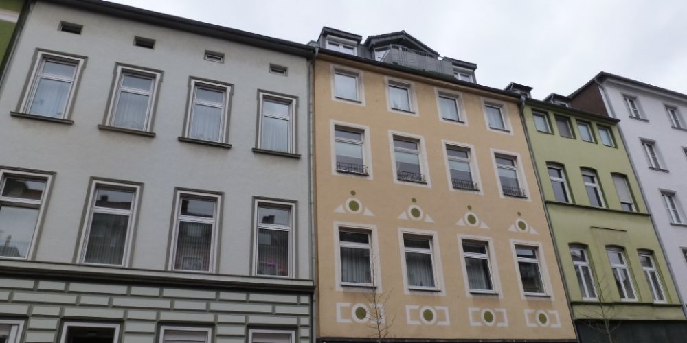 VERMIETET - Stilvolle 3,5 Zi.-Wohnung in D´dorf (Unterbilk), Balkon, Küche - WG geeignet