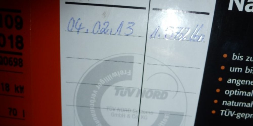 freistehendes Einfamilien-Fertighaus mit Ausbau-/ Neubaupotential auf ruhig gelegenen Südgrundstück